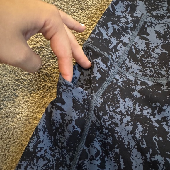 born primitive biker shorts with pockets - Picture 4 of 4